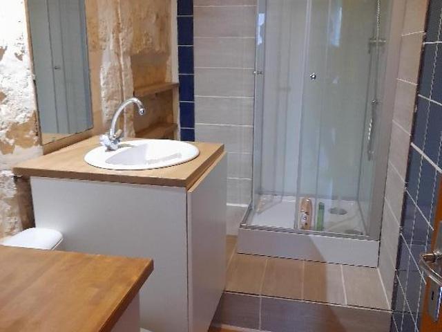 Appartement 2 pièces, 31 m² à louer à Bordeaux 33000