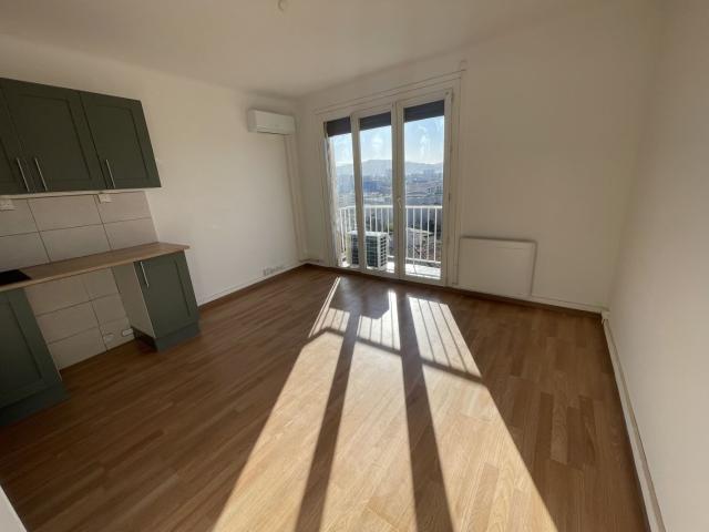 Appartement 2 pièces, 31 m² à louer à Marseille 13 13013