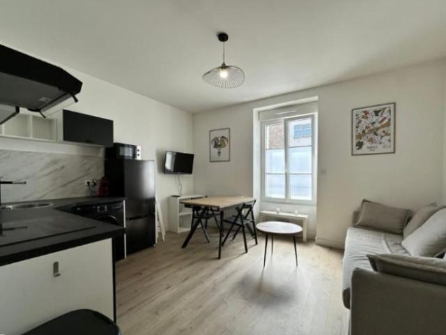 Appartement 2 pièces, 31 m² à louer à Nantes 44000