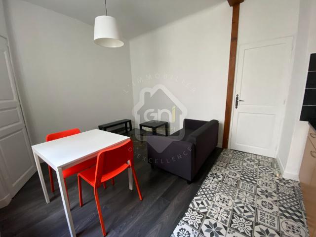 Appartement 2 pièces, 31 m² à louer à Nîmes 30000