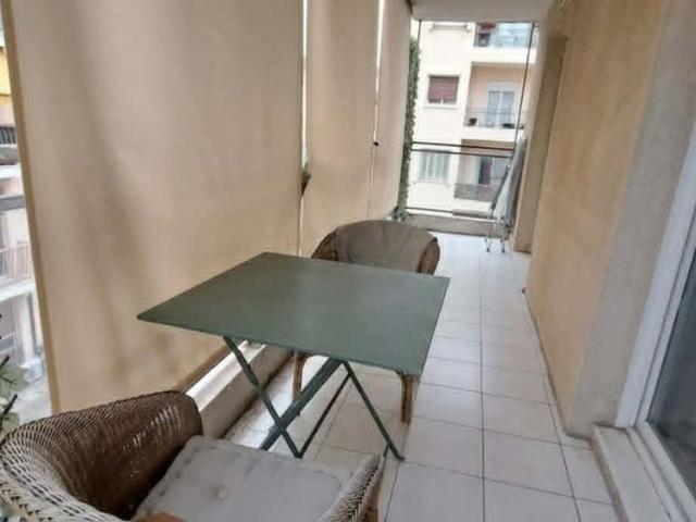Appartement 2 pièces, 31 m² à louer à Nice 06000