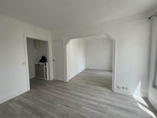 Appartement 2 pièces, 31 m² à louer à Paris 16 75016