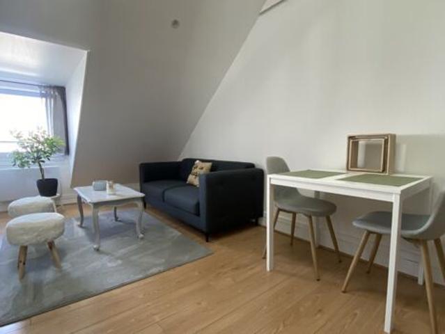 Appartement 2 pièces 31m2 REIMS 708 euros