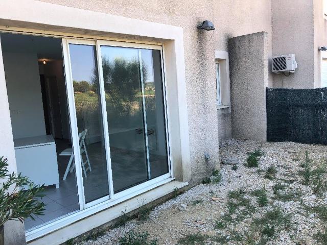 Appartement 2 pièces, 32 m² à louer à Tavel 30126