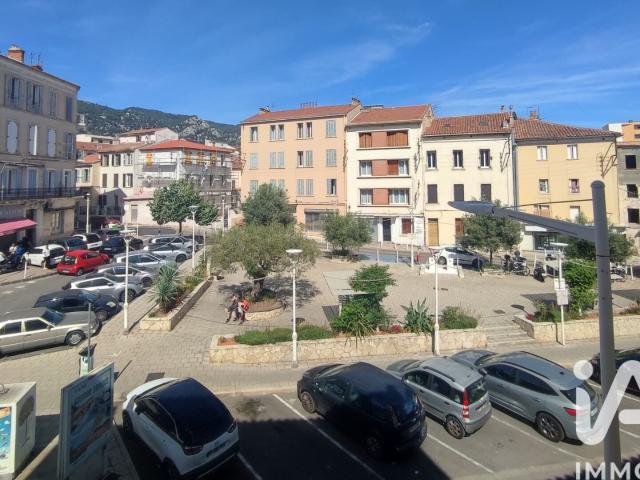 Appartement 2 pièces, 32 m² à louer à Toulon 83200