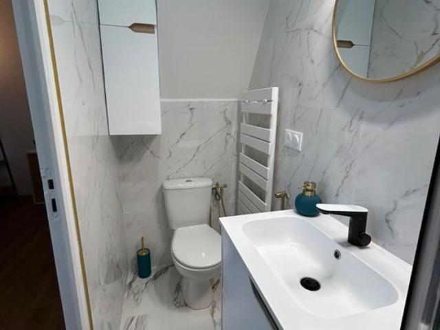Appartement 2 pièces, 32 m² à louer à Bondy 93140
