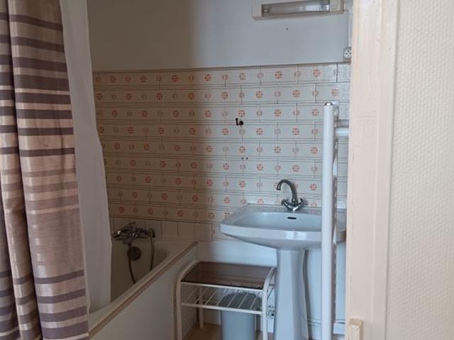 Appartement 2 pièces, 32 m² à louer à Cognac 16100