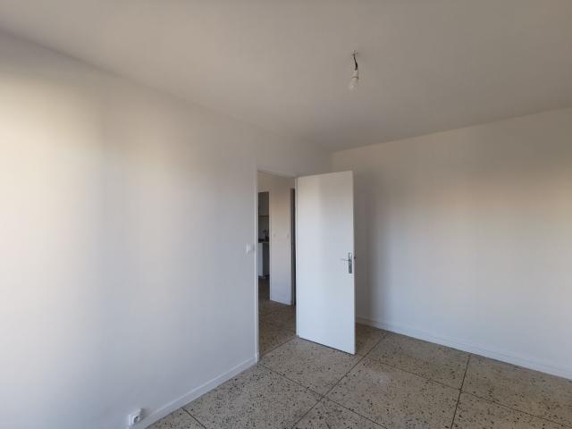 Appartement 2 pièces, 32 m² à louer à Marseille 8 13008