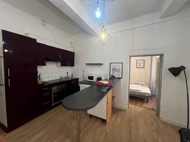 Appartement 2 pièces, 32 m² à louer à Nîmes 30000
