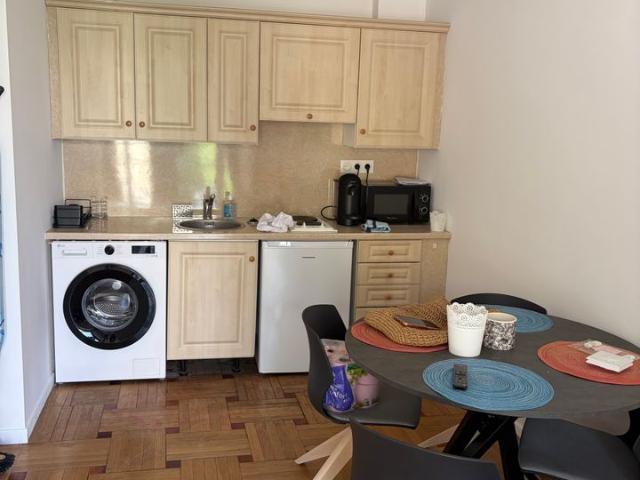 Appartement 2 pièces, 32 m² à louer à Nice 06000