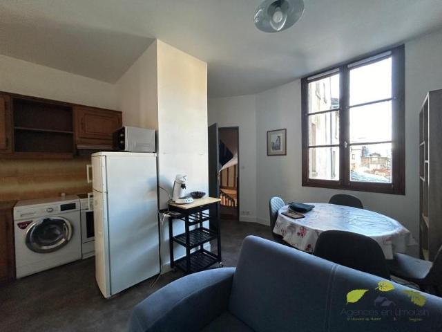 Appartement 2 pièces, 32 m² à louer à Saint Léonard de Noblat 87400