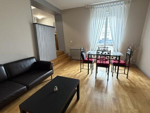 Appartement 2 pièces 32m2 REIMS 558 euros