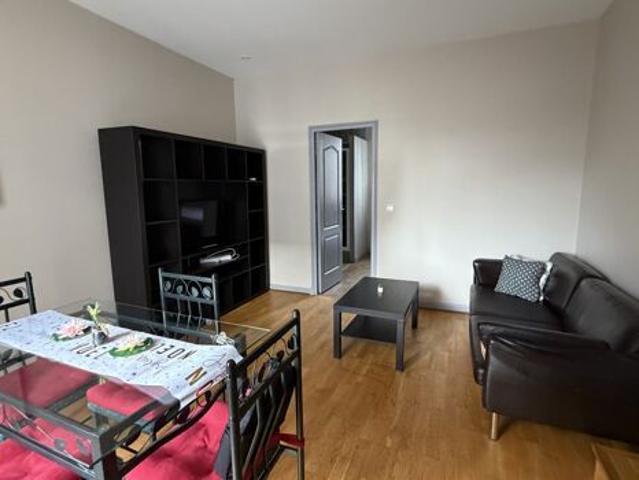Appartement 2 pièces 32m2 REIMS 558 euros