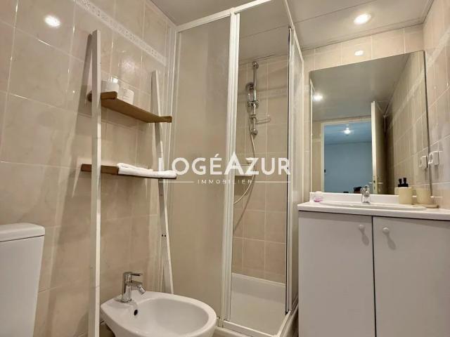 Appartement 2 pièces, 37 m² à louer à Vallauris 06220