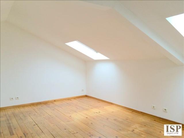 Appartement 2 pièces, 37 m² à louer à Aix en Provence 13290