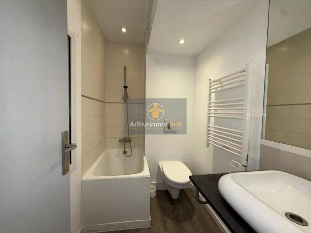 Appartement 2 pièces, 37 m² à louer à Apt 84400
