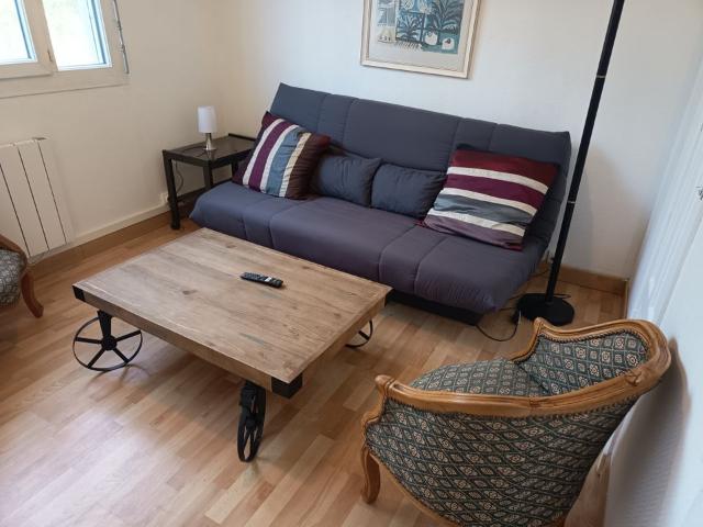 Appartement 2 pièces, 37 m² à louer à Bernières sur Mer 14990