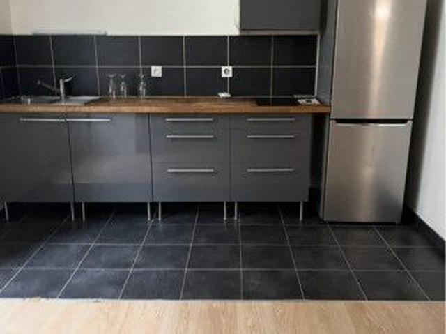 Appartement 2 pièces, 37 m² à louer à Bordeaux 33000
