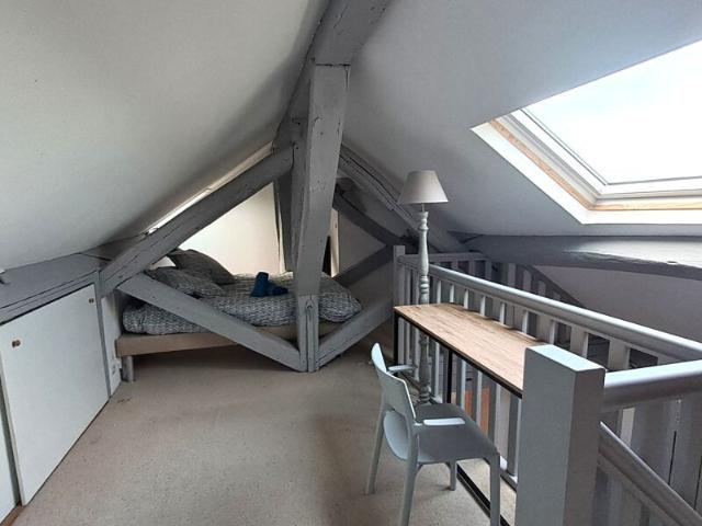 Appartement 2 pièces, 37 m² à louer à Fontainebleau 77300