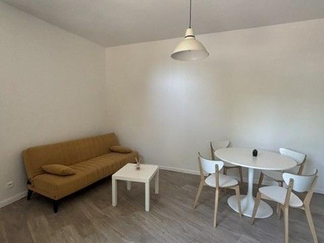 Appartement 2 pièces, 37 m² à louer à Lille 59000