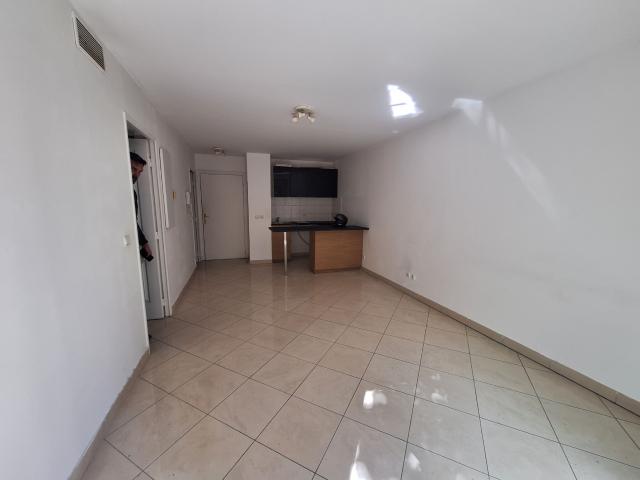 Appartement 2 pièces, 37 m² à louer à Marseille 6 13006
