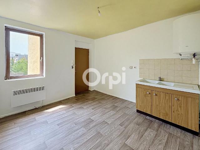 Appartement 2 pièces, 37 m² à louer à Nancy 54000