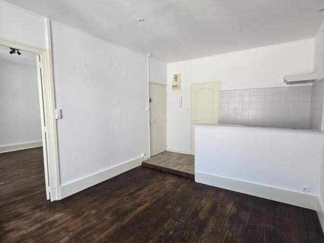 Appartement 2 pièces, 37 m² à louer à Nancy 54000