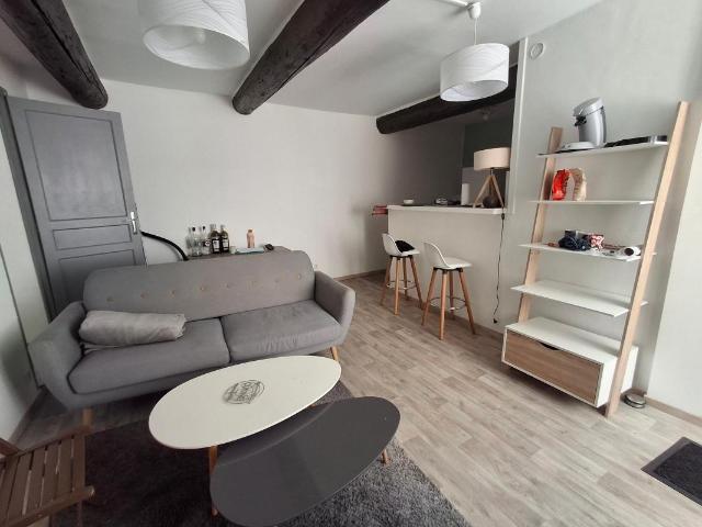 Appartement 2 pièces, 37 m² à louer à Nîmes 30000