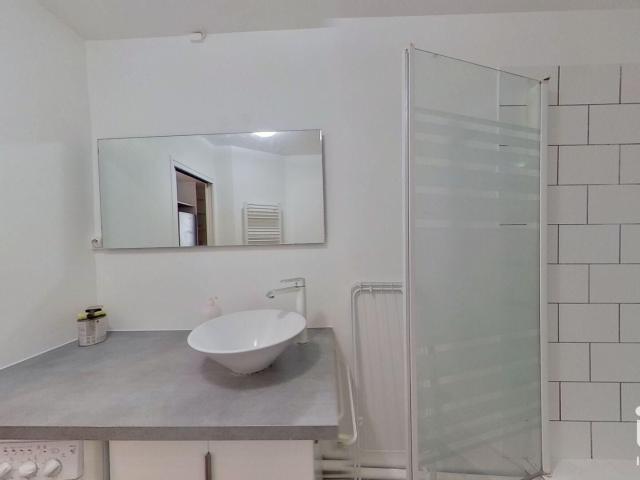 Appartement 2 pièces, 37 m² à louer à Paris 15 75015