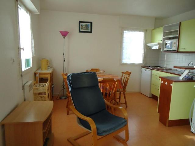 Appartement 2 pièces, 37 m² à louer à Plœmeur 56270
