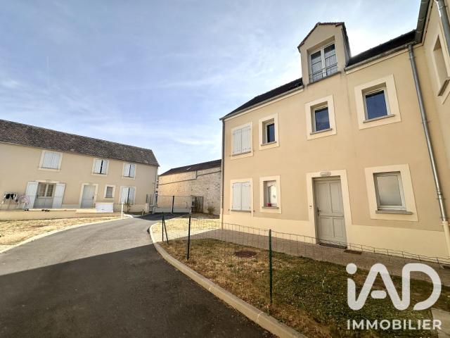 Appartement 2 pièces, 34 m² à louer à Ury 77760