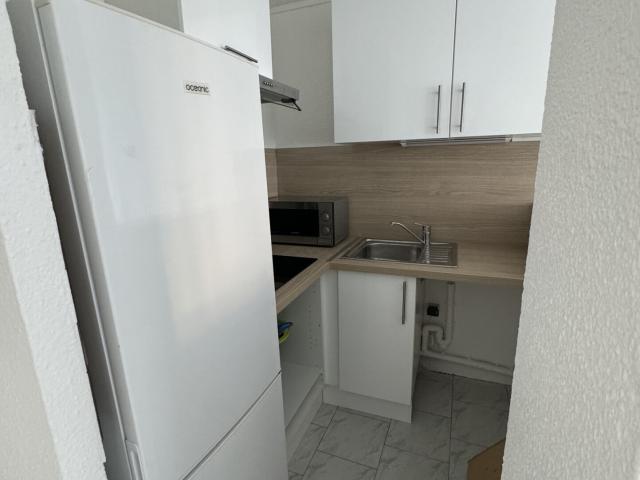 Appartement 2 pièces, 34 m² à louer à Hyères 83400