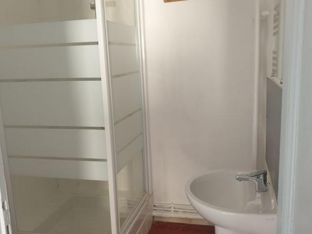 Appartement 2 pièces, 34 m² à louer à Hyères 83400