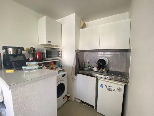 Appartement 2 pièces 35000 Rennes Bourg L'evêque Réf: 2407