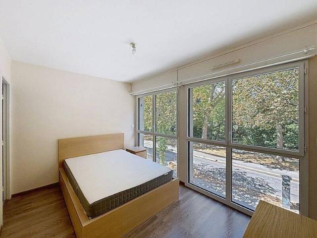 Appartement 2 pièces 35000 Rennes Réf: 2414