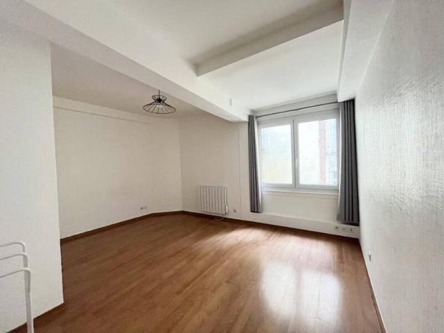 Appartement 2 pièces 35000 Rennes Réf: 2327
