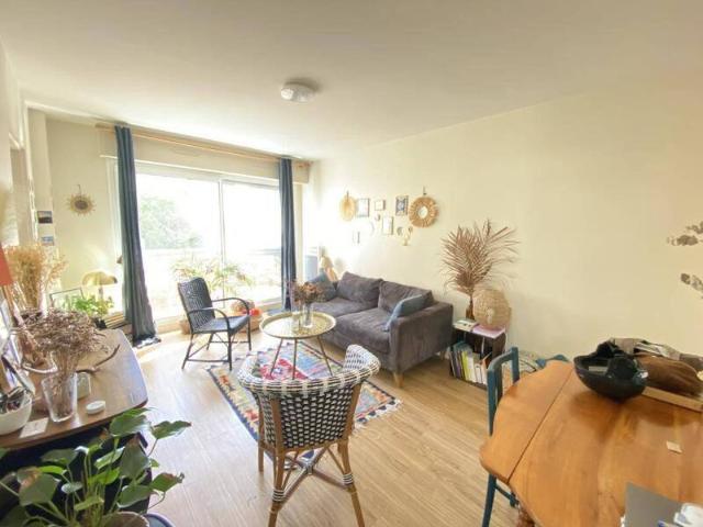 Appartement 2 pièces 35700 Rennes Réf: 2266