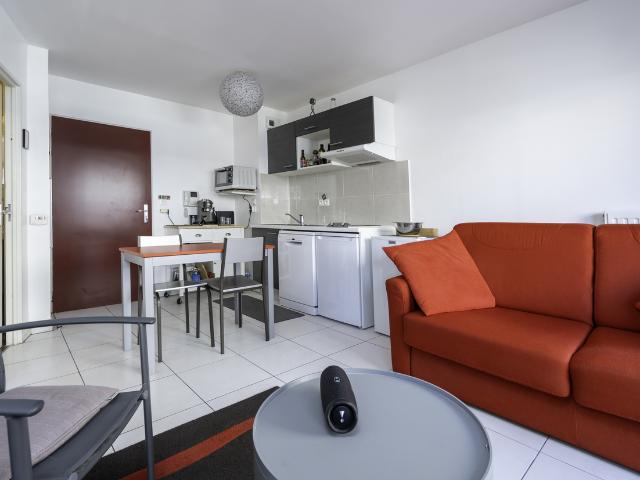 Appartement 2 Pieces 35 m2 sete