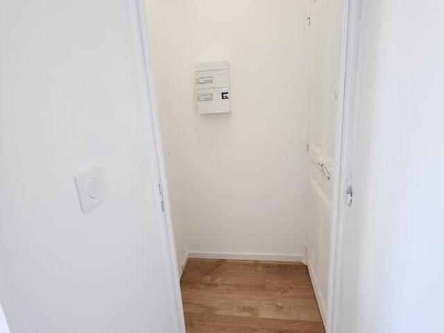 Appartement 2 pièces, 35 m² à louer à Toulon 83200