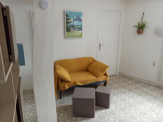 Appartement 2 pièces, 35 m² à louer à Vichy 03200