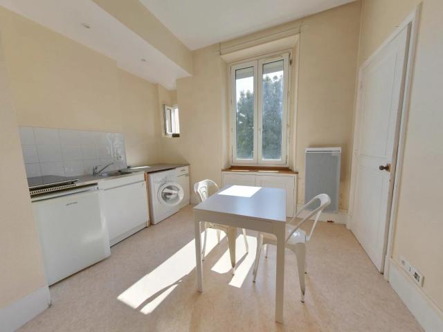 Appartement 2 pièces, 35 m² à louer à Grenoble 38000