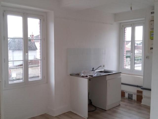 Appartement 2 pièces, 35 m² à louer à Migennes 89400