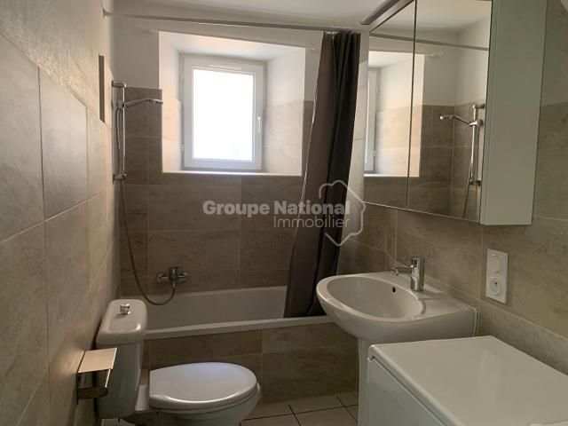 Appartement 2 pièces, 35 m² à louer à Orange 84100