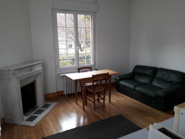 Appartement 2 pièces, 35 m² à louer à Orléans 45000
