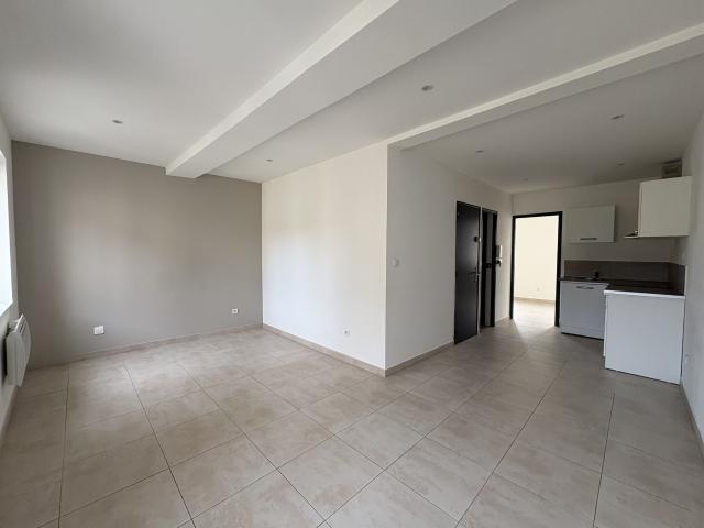 Appartement 2 pièces, 36 m² à louer à Aubagne 13400