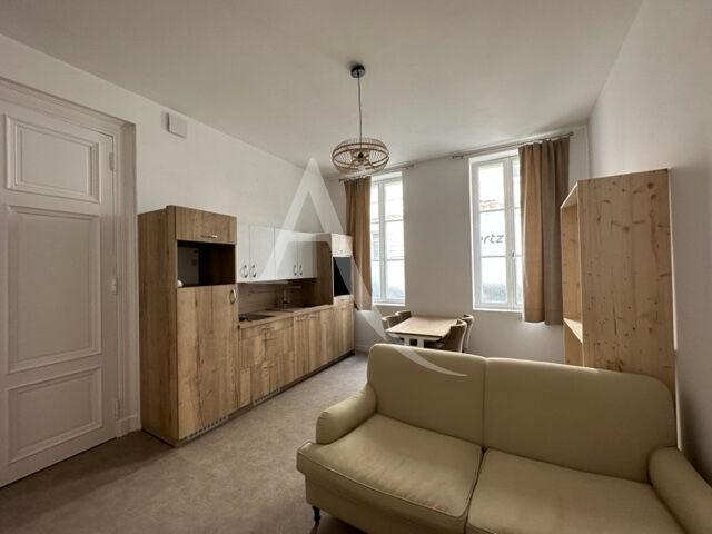 Appartement 2 pièces, 36 m² à louer à Rochefort 17300