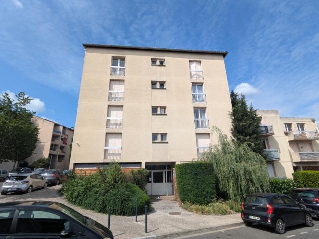 Appartement 2 pièces / 36 m² / 55 000 EUR / CASTRES