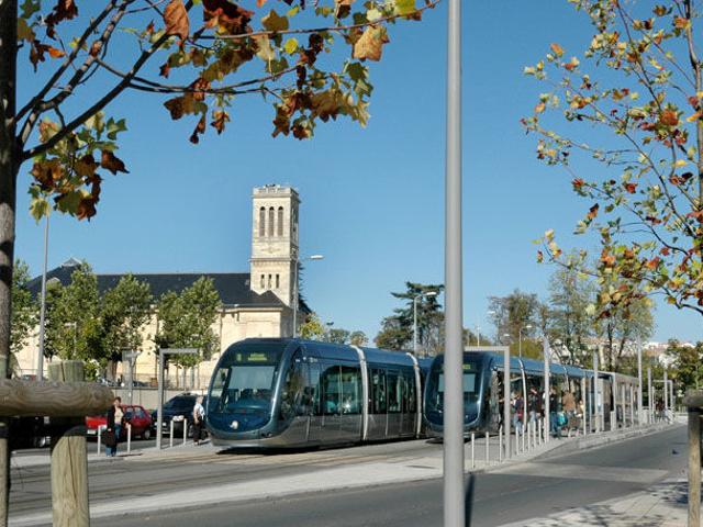 Appartement 2 pièces, 38 m² à louer à Talence 33400