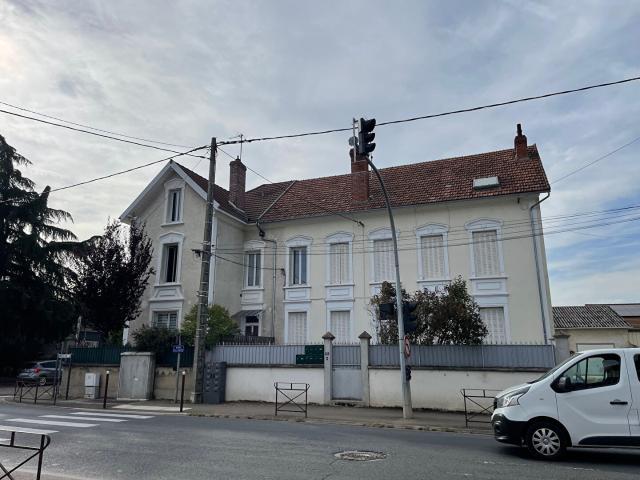Appartement 2 pièces, 38 m² à louer à Auxerre 89000