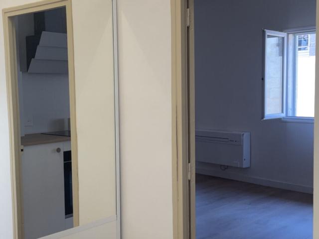 Appartement 2 pièces, 38 m² à louer à Avignon 84000